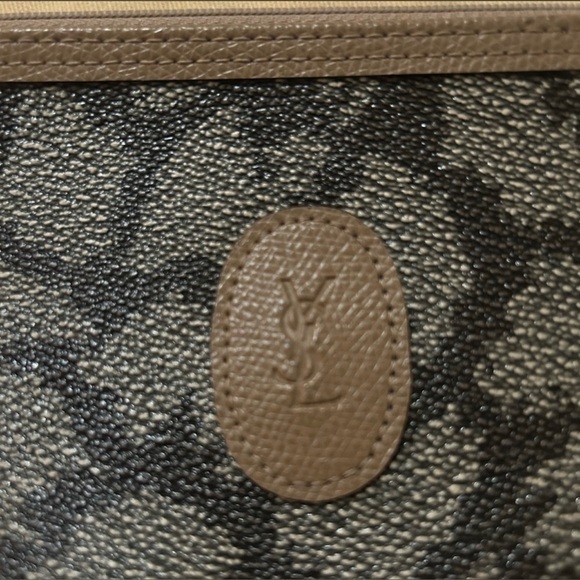 RARE - Vintage Yves Saint Laurent Leather Pouch - Picture 3 of 4